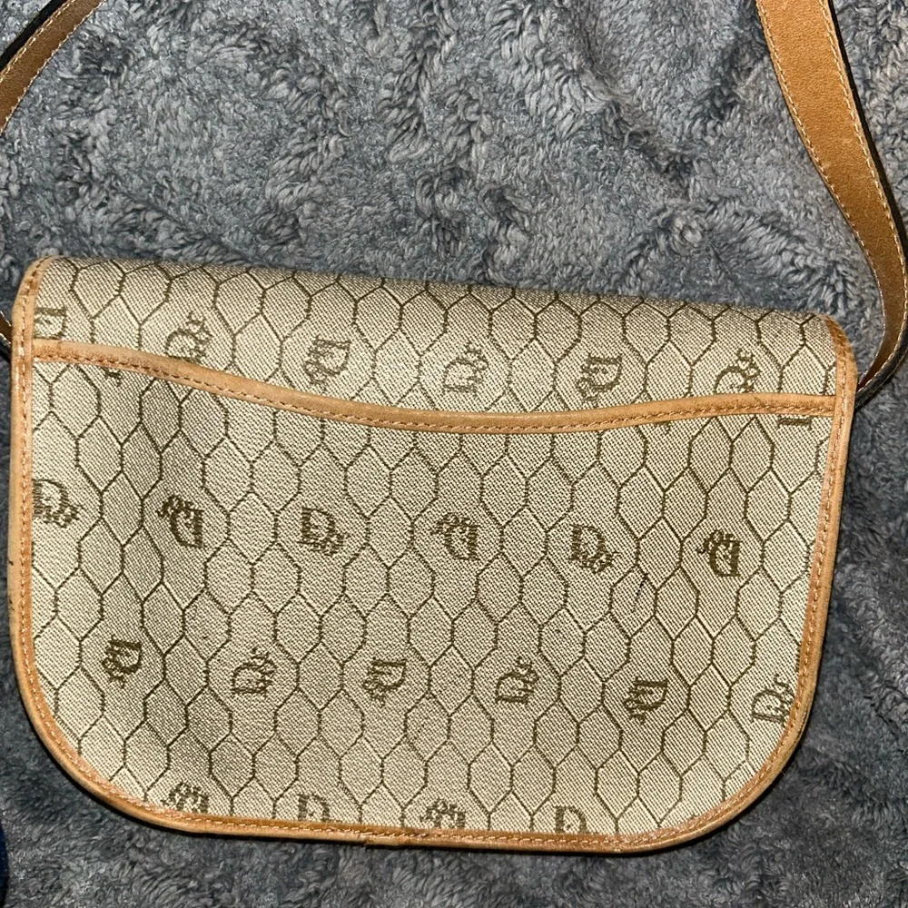 1980s Christian Dior honeycomb canvas shoulder bag and coin pouch Vintage - Picture 6 of 8